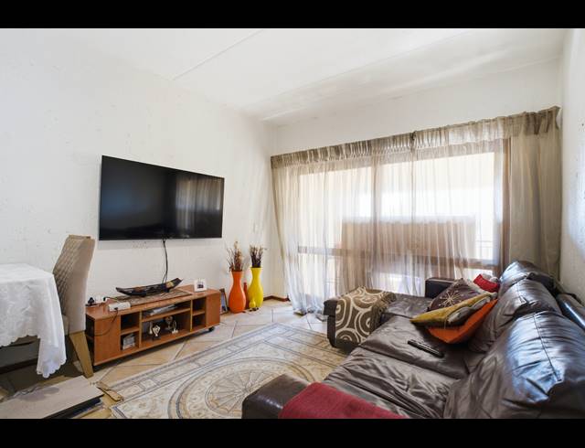 2 BEDROOM APARTMENT FOR SALE IN PAULSHOF